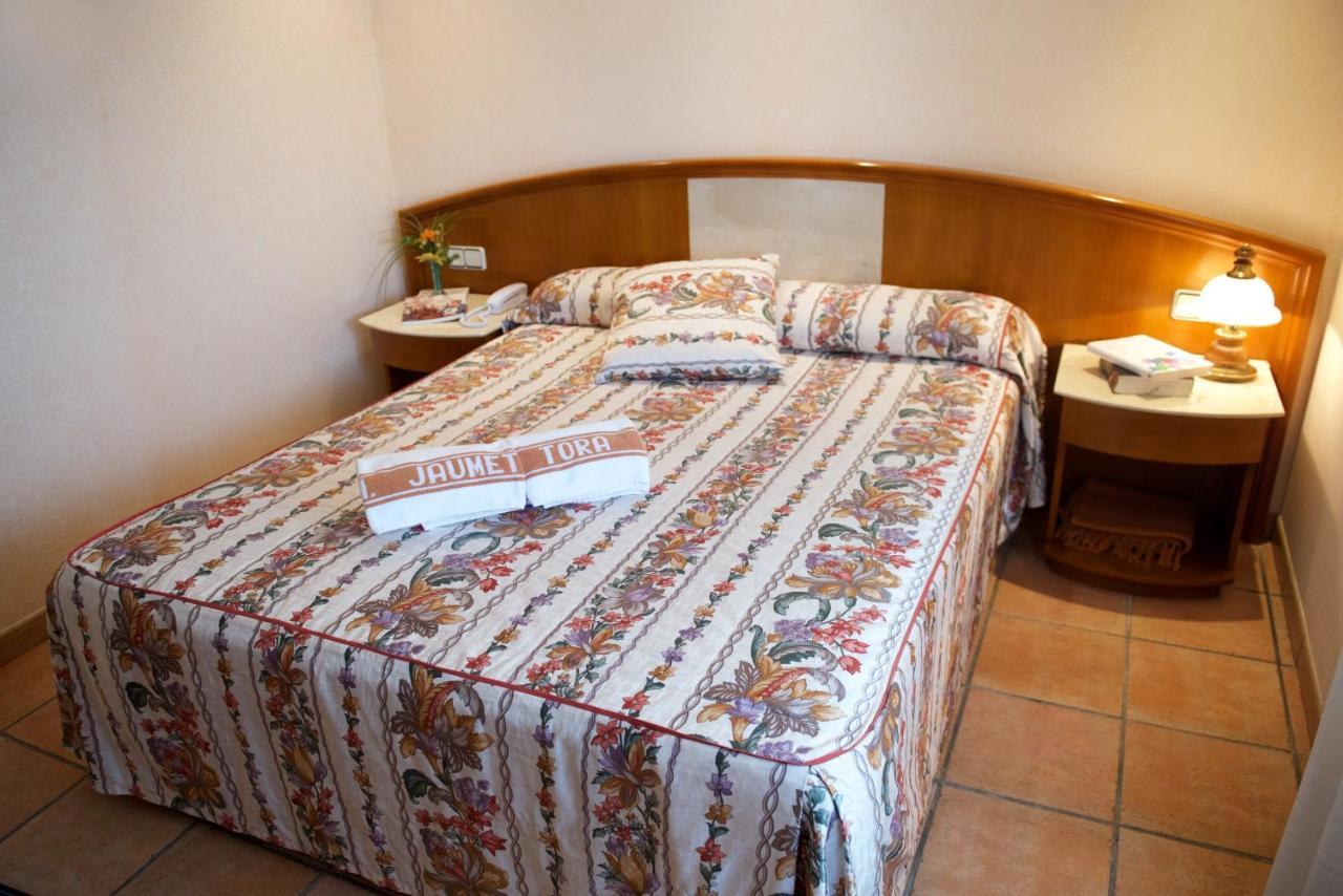 Hotel Rural Jaumet Tora de Riubregos Buitenkant foto
